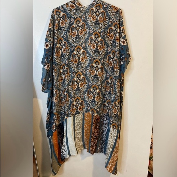Macchia Di Ruggine Bohemian Paisley Kimono NWOT - Picture 3 of 6